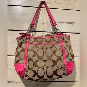 Coach purse - like new